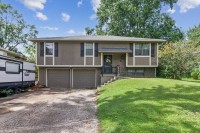 504 Alfalfa Lane, Buckner, MO 64016 - listing photo 1