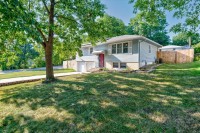 15094 E 38th St S, Independence, MO 64055 - listing photo 2
